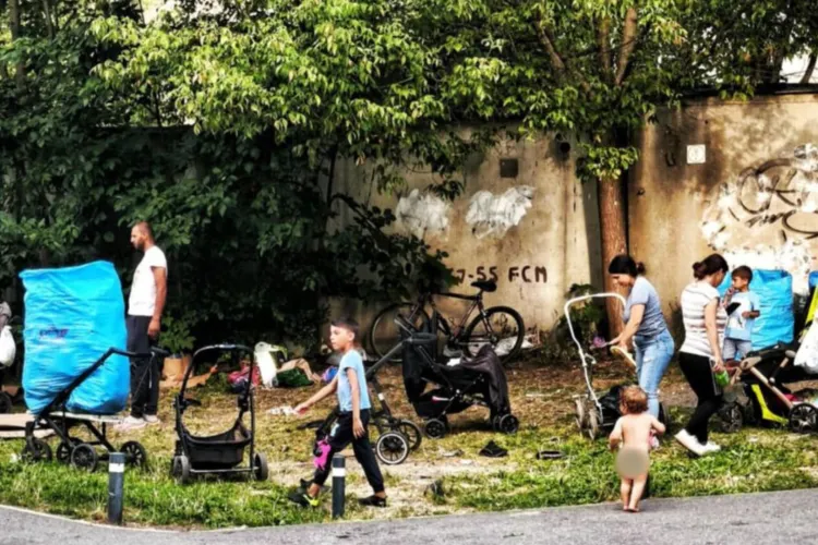 O nouă tabără improvizată în Cluj-Napoca: Zona, plină de gunoaie, la doar o zi după ce Emil Boc a anunțat măsuri ferme împotriva cerșetoriei