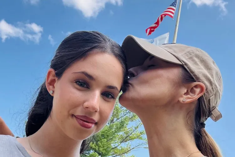 Fiica Andreei Marin a spus adio României și s-a instalat în campusul de la New York. Violeta a început cursurile la celebra Universitate Cornell