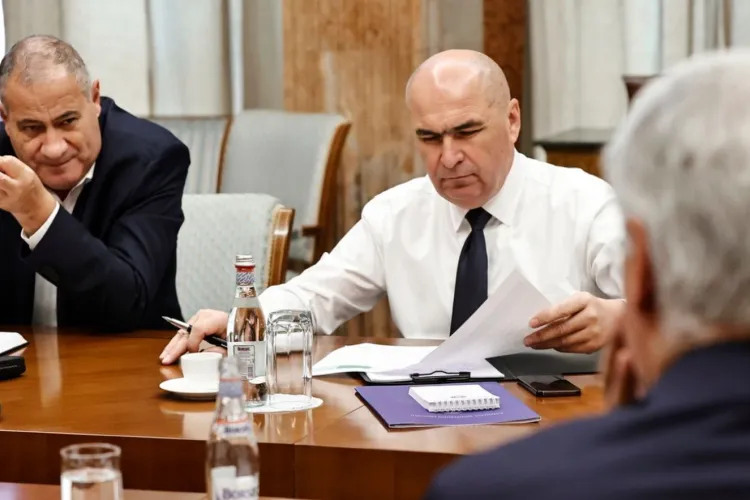 Casa și mașina te vor costa mai mult: Bolojan majorează impozitele, iar cetățenii trebuie să fie „cenzorii” banilor locali