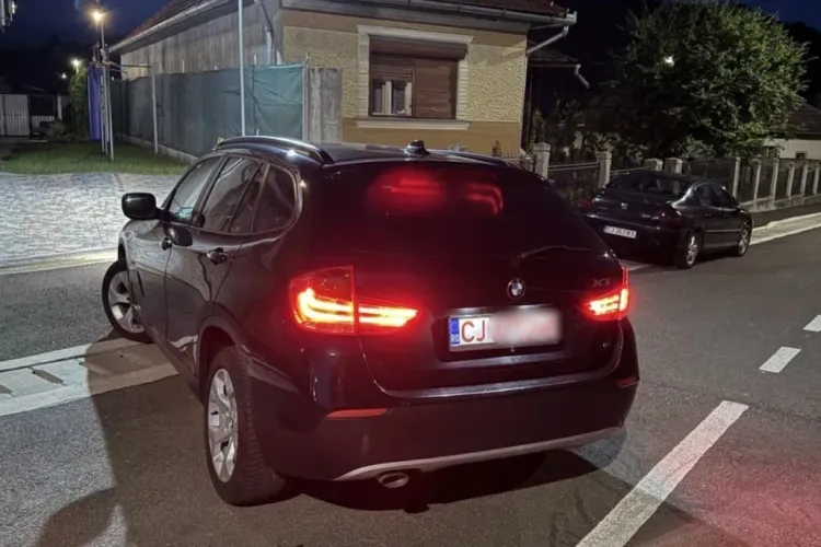 Incident șocant în Cluj: Două fete de 14 ani urmărite pe stradă de doi bărbați într-un BMW, autoritățile cer prevenție și patrule regulate