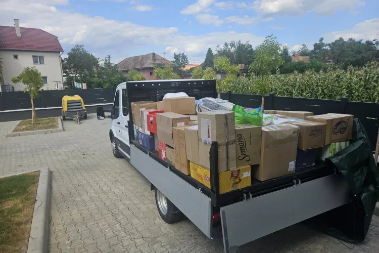 FOTO Solidaritate impresionantă la Jucu: Comunitatea trimite urgent ajutoare pentru oamenii greu încercați de inundațiile din Broșteni