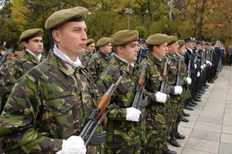 Românii ar putea face stagiu militar voluntar de patru luni: „Armata română este îmbătrânită. Și alte state au făcut la fel. Nu inventăm apa caldă” 