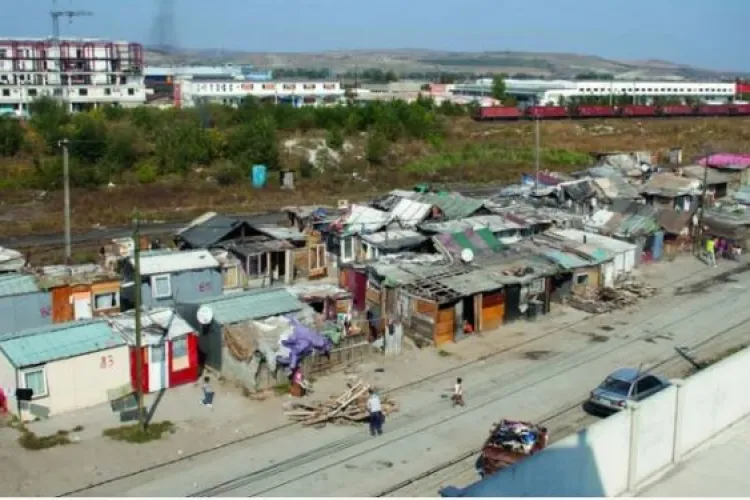 Ce nu ai auzit niciodată despre Pata Rât. Câți copii locuiesc acolo? Care sunt cele 4 zone locuite de lângă rampa de gunoi?