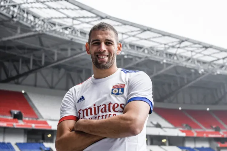 CFR Cluj mai aduce un transfer bombă pe final de mercato! Islam Slimani a smenat cu echipa din Gruia! Salariu de 8.500 de euro, bonusuri gigante