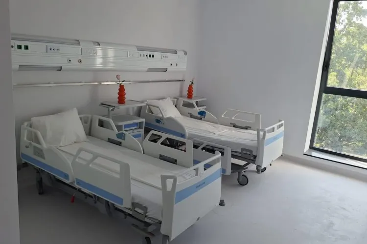 Clujenii îi pot reclama de astăzi pe medicii care îi trimit abuziv din spitalele publice la cabinetele private. Totul, online