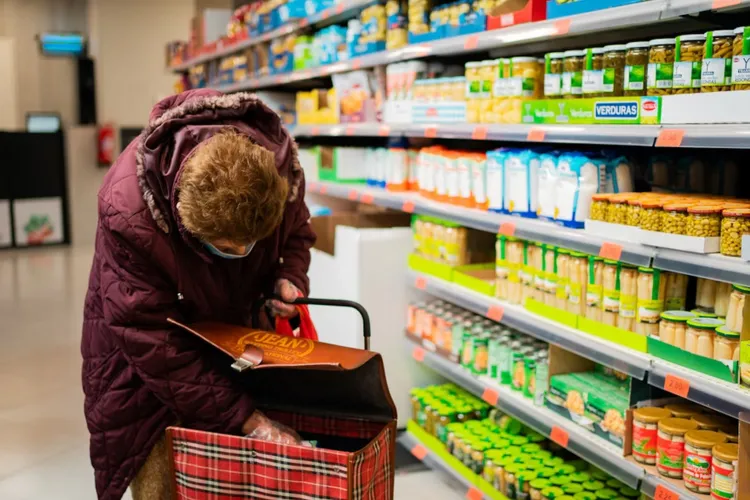 Oraș de 5 stele, prețuri de 5 stele. Cluj-Napoca este cel mai scump oraș din România, aceleași produse sunt mai scumpe aici ca la București