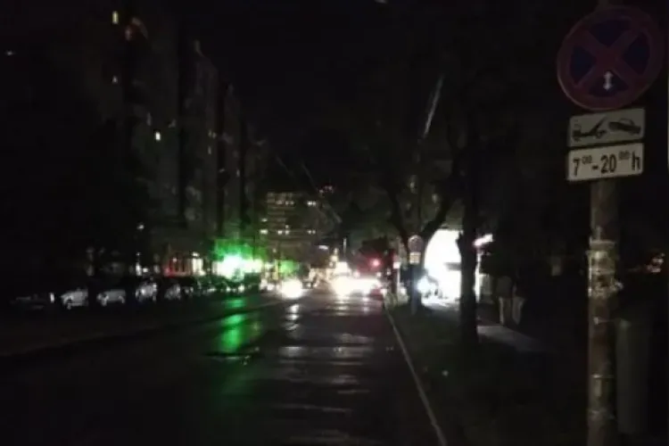 Cluj-Napoca: O stradă din cartierul Mărăști, în beznă! Clujenii se plâng că iluminatul public nu mai funcționează de zile întregi: „Este nefuncțional” 