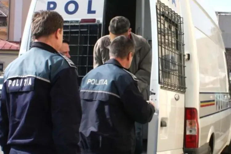 Scene de groază în Cluj! Doi indivizi l-au bătut măr pe un bărbat cu o grindă de lemn. Cei doi agresori au fost arestați 