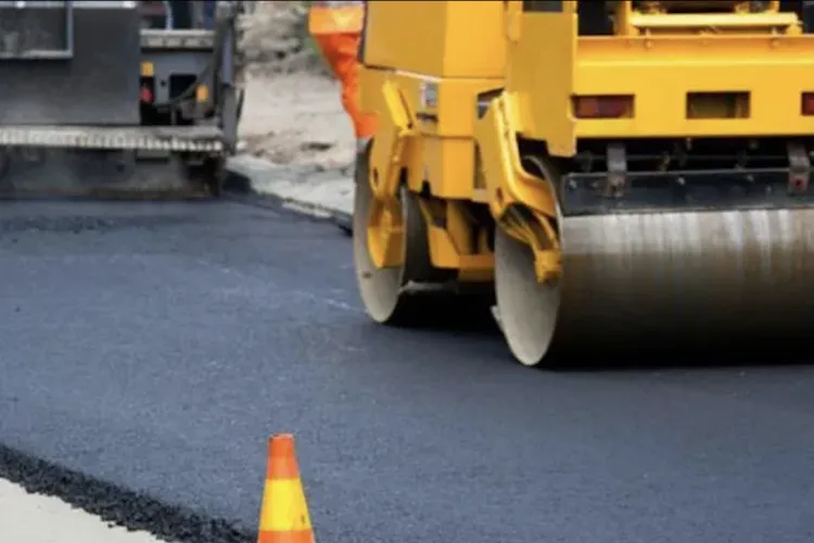 Trafic dat peste cap în Cluj! O stradă des circulată urmează să fie asfaltată, șoferii nevoiți să își recalculeze traseul zilnic