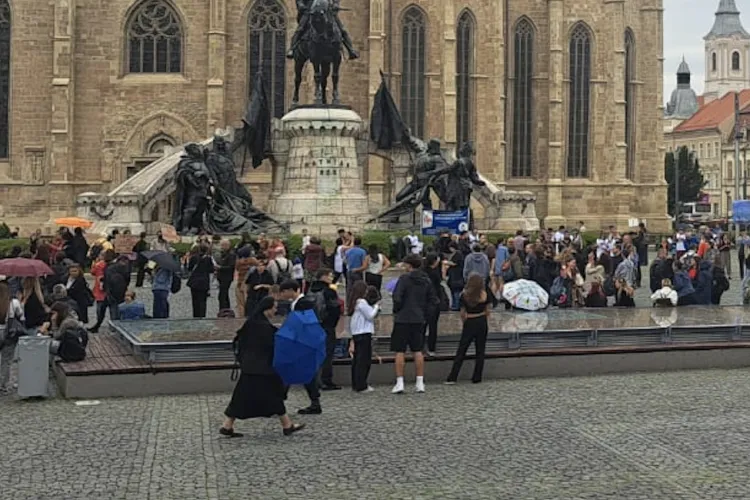 Studenții din Cluj-Napoca ies din nou în stradă! ANOSR mobilizează tinerii pentru noi proteste: „Educația plătește pentru guvernări mediocre”