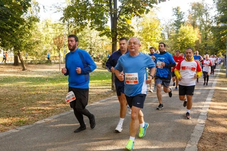 Centrul Clujului, blocat din cauza unui eveniment sportiv. Când va fi interzis accesul mașinilor pe principalele artere din oraș