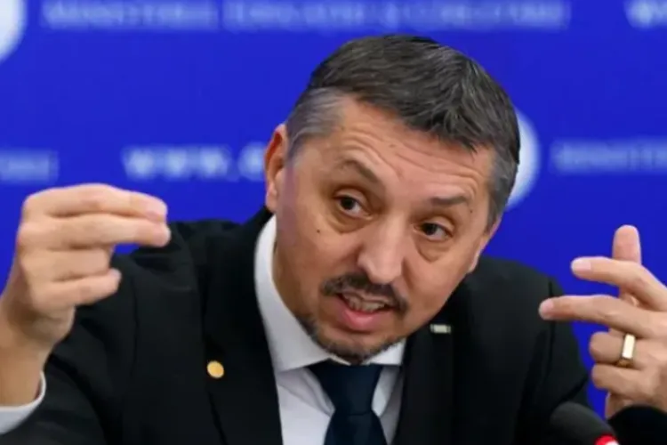 Bursele de performanță, eliminate brutal, ar putea reveni anul viitor. Ministrul Educației, Daniel David: „Mi-ar plăcea să putem gândi asta”