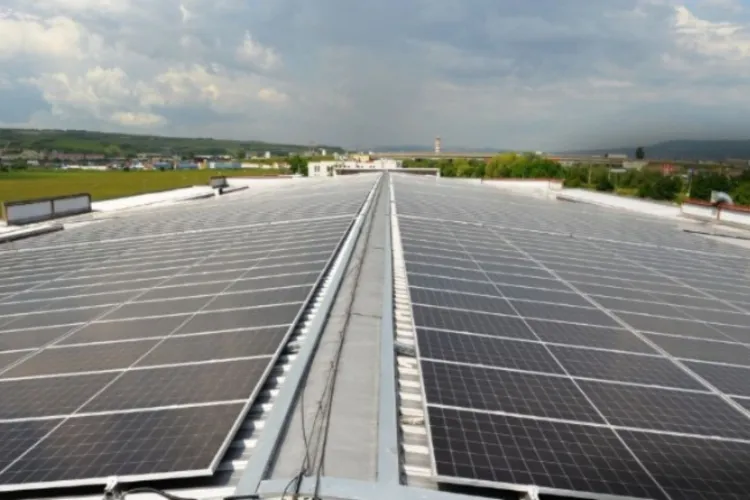Se văd rezultatele: Un parc fotovoltaic din Cluj a adus economii enorme pentru bugetul Clujului, doar în primele patru luni de funcționare!