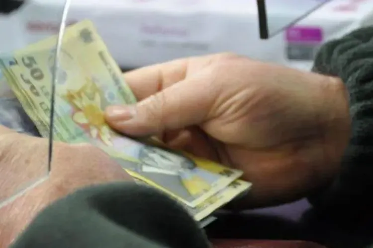 Discuții aprinse privind Piloanele II și III! Câți bani pot fi retrași integral și câți vor fi plătiți în tranșe