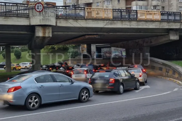 Toamna a adus haosul pe străzile din Cluj-Napoca! În Mărăști, diminețile sunt un coșmar în trafic 