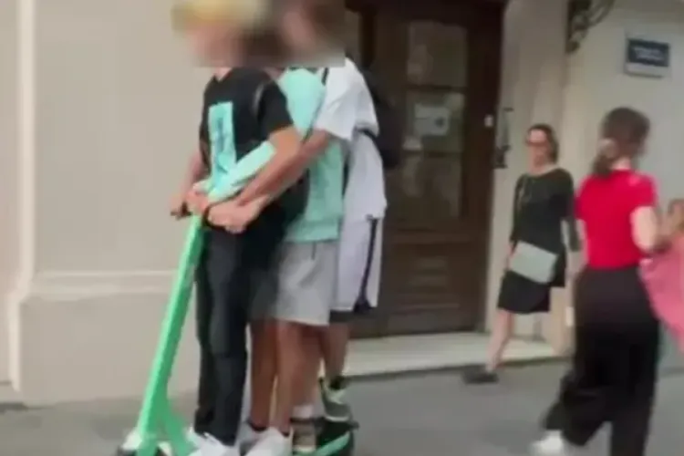 Trotinetele electrice fac din nou victime! Un adolescent de 13 ani a murit după o căzătură. Starea s-a agravat treptat pe durata internării la spital 
