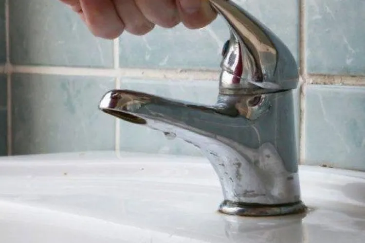  Se ia apa în Cluj-Napoca! Străzi întregi sunt afectate. Clujenii, rugați să-și facă provizii de urgență 