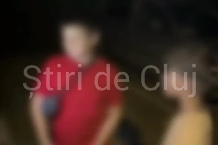 VIDEO. Bătaie între copii de 10 ani între blocurile din Mănăștur, din Cluj. I-a cărat pumni pentru că ținea cu altă echipă: „Unde sunt părinții lor?”