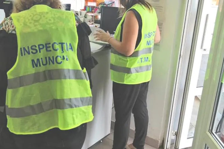 Munca la negru lovește puternic: 370 de persoane prinse fără contract, dintre care aproape 300 lucrau zilnic la o fabrică de mobilă