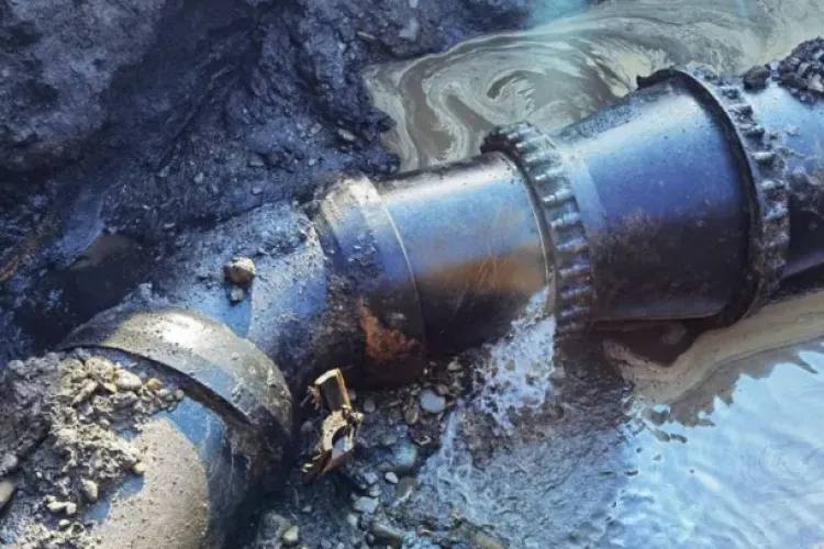 Avarii majore la rețeaua de apă din Cluj-Napoca, Florești și alte localități! Locuitorii, rugați să-și facă provizii 