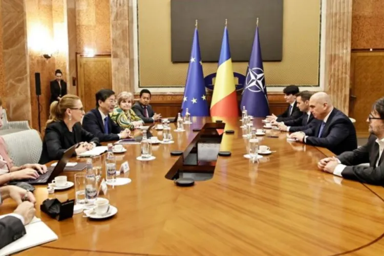 Reformele guvernului Bolojan, apreciate atat de Fondul Monetar Internațional cât și de agenția Moody's