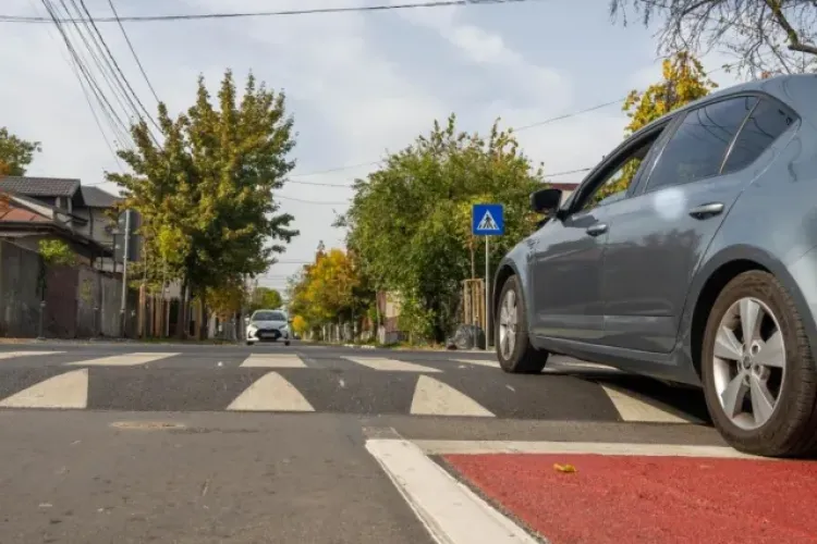 Locuitorii din Gheorgheni cer înlocuirea limitatoarelor de viteză de pe strada Soporului: „Nici nu mai există”