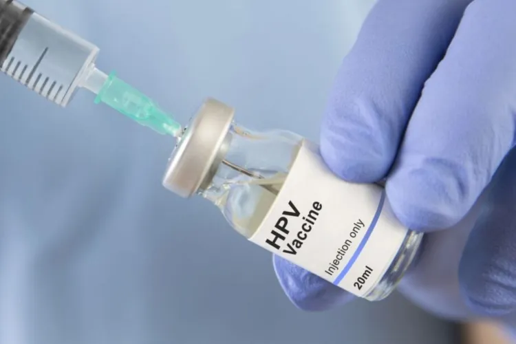 Veste excelentă pentru tinerii din Cluj-Napoca și din toată țara! Vaccinarea anti-HPV devine gratuită pentru cei cu vârsta între 19 și 26 de ani