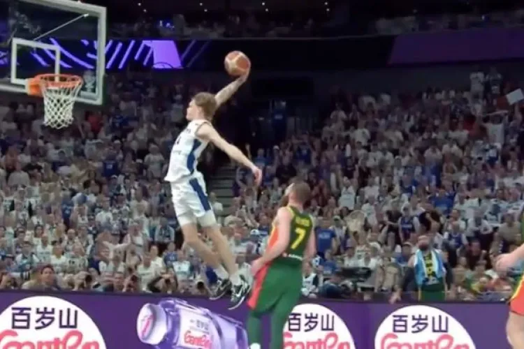 Cel mai spectaculos baschetbalist al momentului vine la Cluj. Finlandezul „zburător” Miikka Muurinen va juca contra lui U BT VIDEO