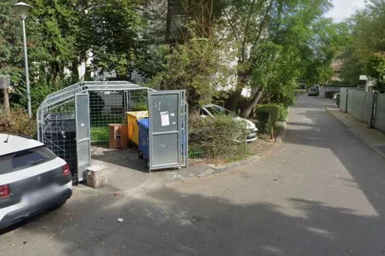 O stradă din Cluj-Napoca, blocată de șoferi inconștienți! Ambulanțele și pompierii nu mai pot ajunge la timp în caz de urgență