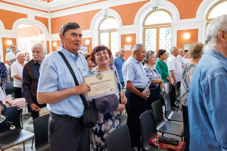 Cluj-Napoca celebrează dragostea adevărată! Aproape 100 de cupluri marchează 50 de ani împreună FOTO
