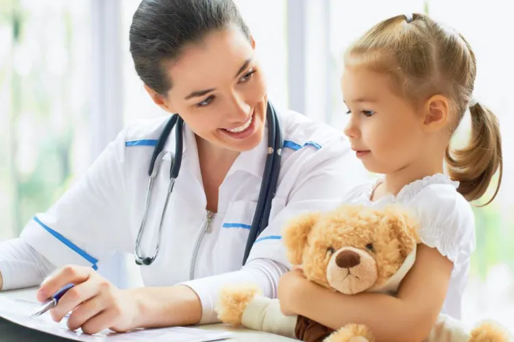 Peste 9.000 de părinți au sunat la serviciul clujean ALOPEDI în primele nouă luni! Care au fost cele mai frecvente probleme ale micuților