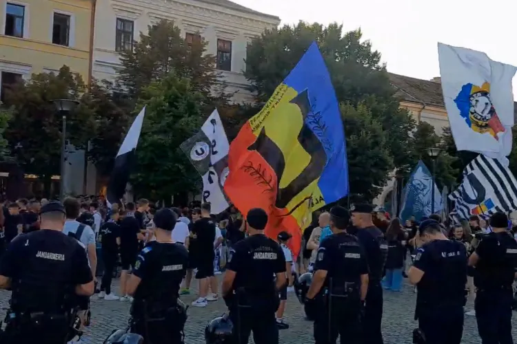 Un livrator asiatic AR FI FOST agresat de un suporter al Universității Cluj înainte de meciul cu CFR. NU EXISTĂ NICIO DOVADĂ, anunță Poliția - UPDATE