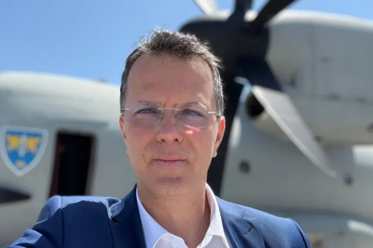 Tinerii între 18 și 35 de ani vor face armata voluntar 4 luni și vor primi 3 salarii medii! Ministrul Moșteanu explică cum se întinerește rezerva Armatei