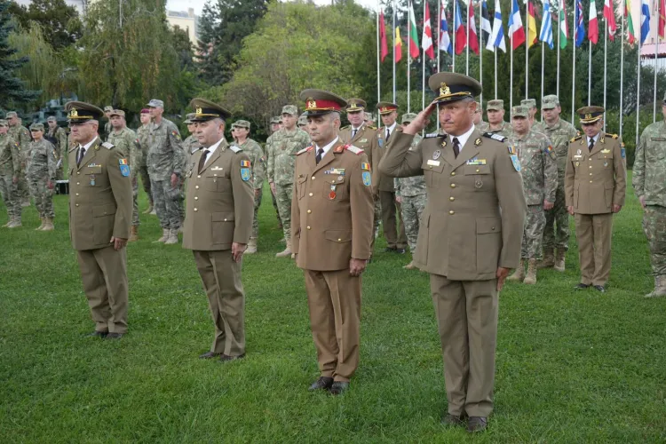 Cluj: Sfârșit de misiune, început de drum. Militarii Diviziei 4 Gemina, onorați la trecerea în rezervă: „Le mulțumim pentru întreaga activitate” FOTO 