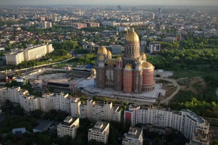 Imagini INCREDIBILE din interiorul Catedralei Mântuirii Neamului: Ce detalii spectaculoase are și când vor putea credincioșii să o viziteze FOTO