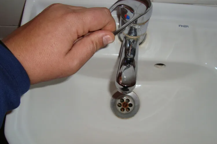 Avarie majoră la apă în Cluj-Napoca! Mii de locuitorii de pe multe străzi trebuie să se descurce fără apă până diseară. Ce zone sunt afectate