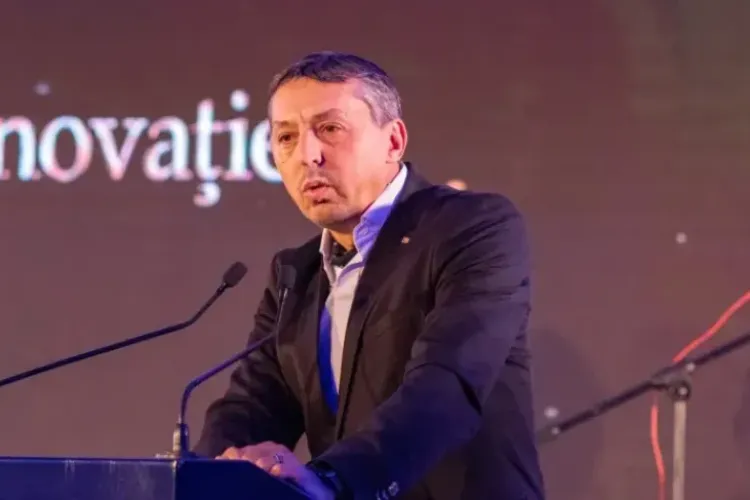 Daniel David anunță schimbări majore pentru clasa a 9-a din noul an școlar: „Trebuie să înceapă cu programe noi, cu manuale noi”