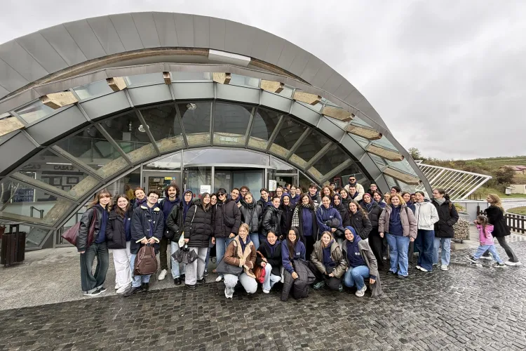 UMF Cluj i-a întâmpinat pe studenții internaționali cu un program special de bun venit: „Clujul i-a primit cu brațele deschise” FOTO 