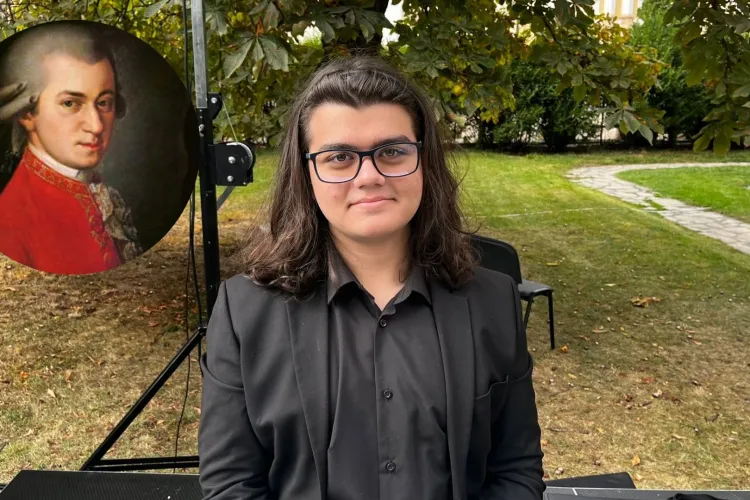 Povestea impresionantă a lui Vlad, tânărul care vrea să devină „următorul” Mozart: O orchestră din Cluj îi va îndeplini visul de o viață