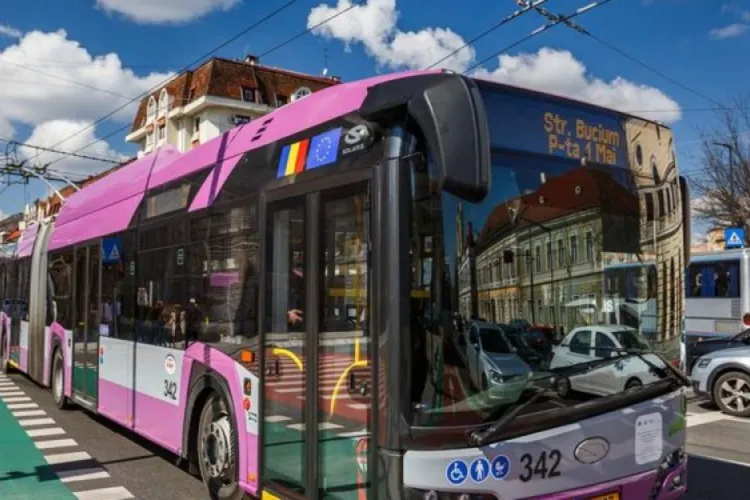 Trafic „înghețat” în această dimineață, în Cluj-Napoca: 24 de troleibuze, blocate în trafic, în plină oră de vârf VIDEO