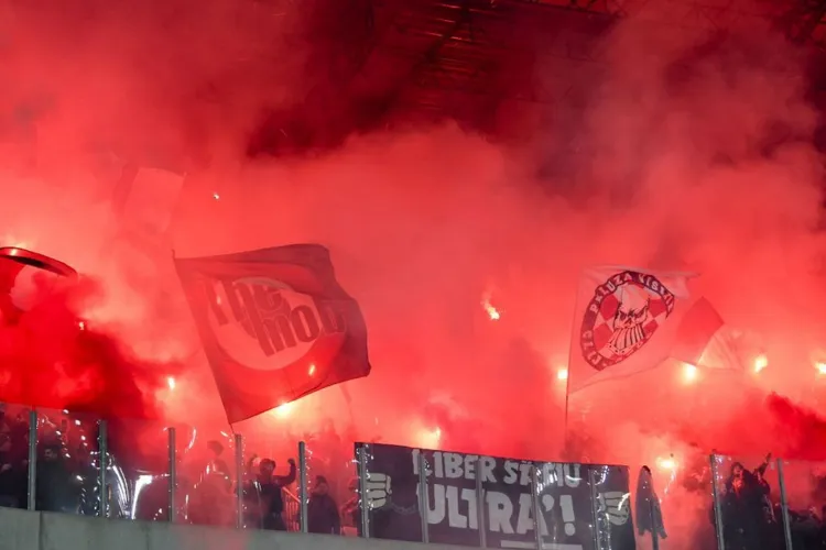 A venit nota de plată de la FRF după derby-ul Clujului! Amendă record pentru CFR Cluj. N-au scăpat nici „Șepcile Roșii”