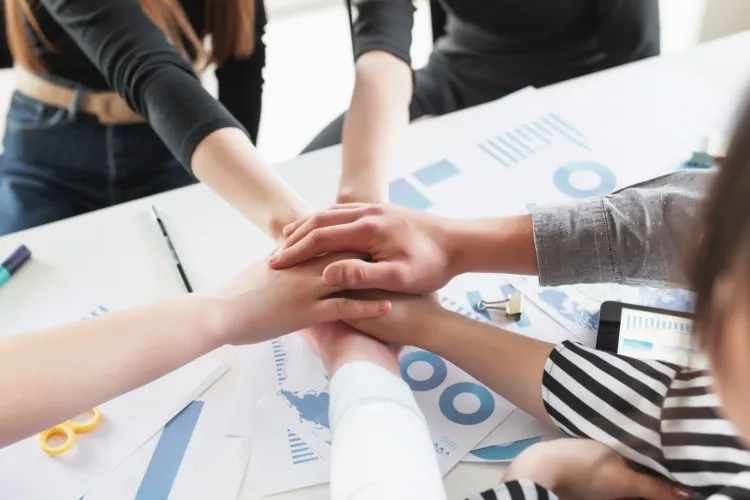 Un deputat clujean propune finanțări multianuale pentru ONG-uri: „Este timpul să investim pe termen lung în societatea civilă” - VIDEO