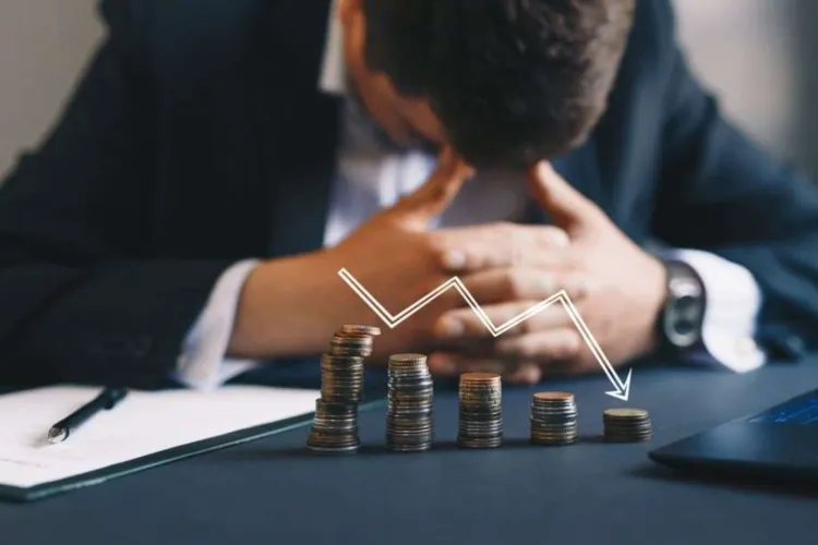 Firmele din județul Cluj se desființează pe bandă rulantă. Economia României e la pământ. Peste 36.000 de companii au fost dizolvate