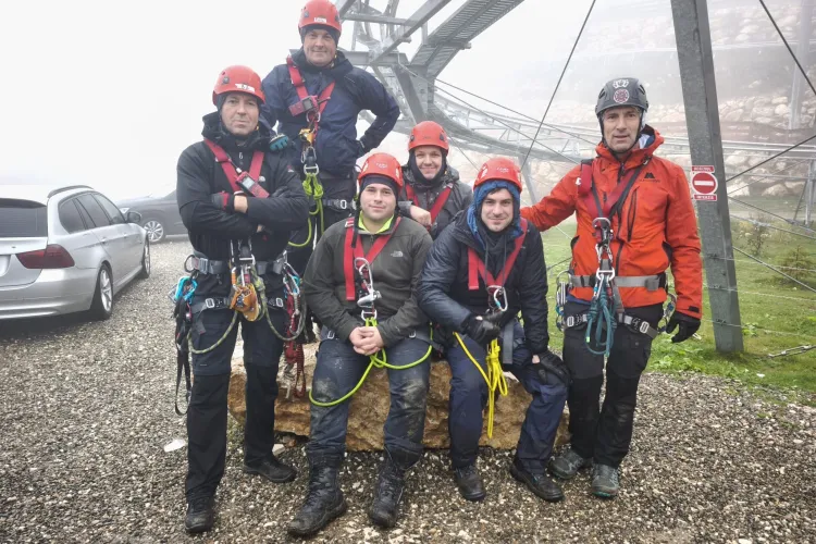 ISU Cluj, în centrul atenției naționale! Pompierii au reușit performanțe remarcabile la competiția de elită de salvare la înălțime FOTO