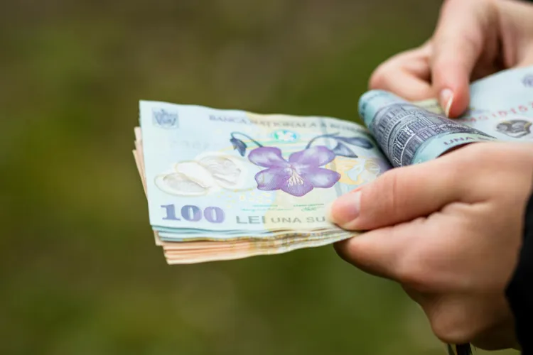 Salariul minim, în pericol! Guvernul analizează înghețarea – „Premierul a spus clar: nu va crește”