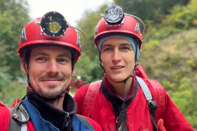 Încă doi salvamontiști clujeni devin salvatori speologi. „Dubla specializare a salvamontiștilor clujeni constituie un avantaj semnificativ”