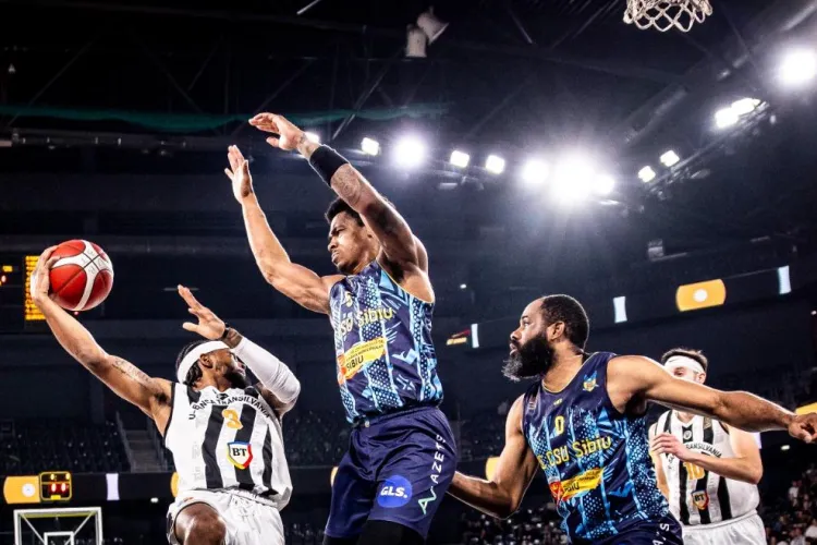 Premieră istorică pentru U-BT Cluj! Echipa lui Silvășan joacă la Dubai contra unei formații de Euroligă, într-un meci de poveste pentru baschetul românesc!