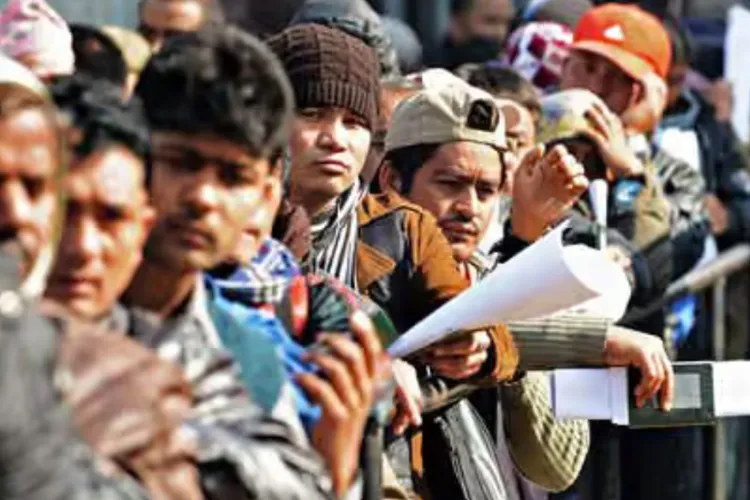 Patronatele din România au nevoie disperată de muncitori străini. Sute de mii de nepalezi ar putea ajunge în țara noastră în următorii ani