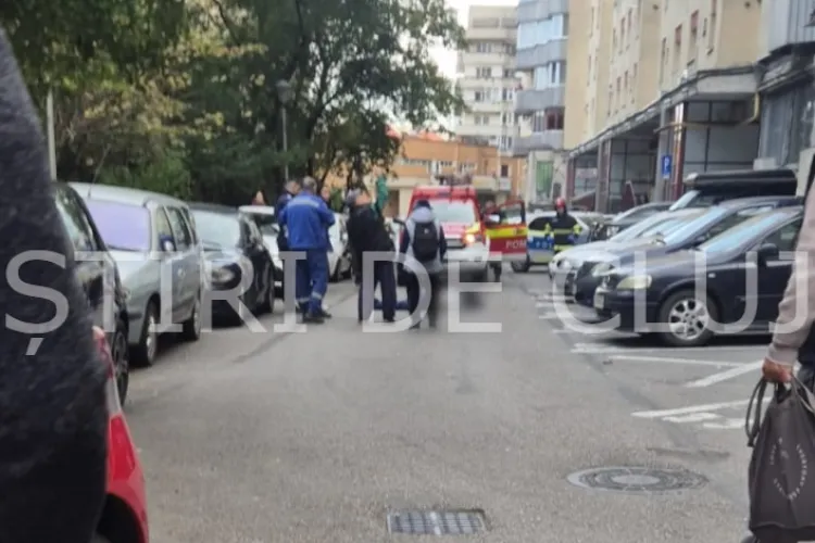 FOTO. Tragedie în Cluj-Napoca. Un tânăr de 27 de ani s-a aruncat de la etaj dintr-un bloc din Mărăști - UPDATE
