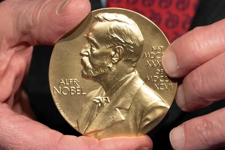 Moment istoric pentru Cluj: Un cercetător UBB a făcut echipă cu un cercetător, laureat al premiului Nobel pentru Chimie. Ce au descoperit aceștia